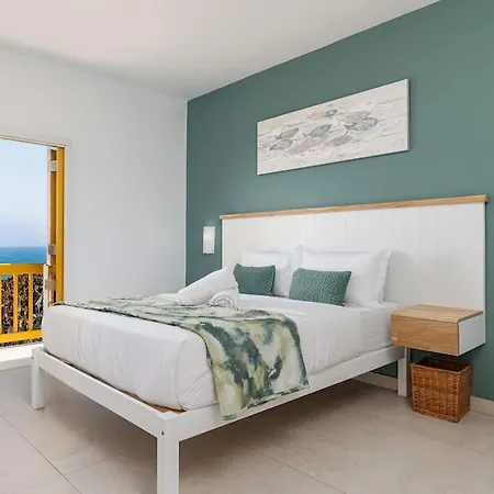 Endless Sea Views At 19 Akrotiri Ballito Exterior photo