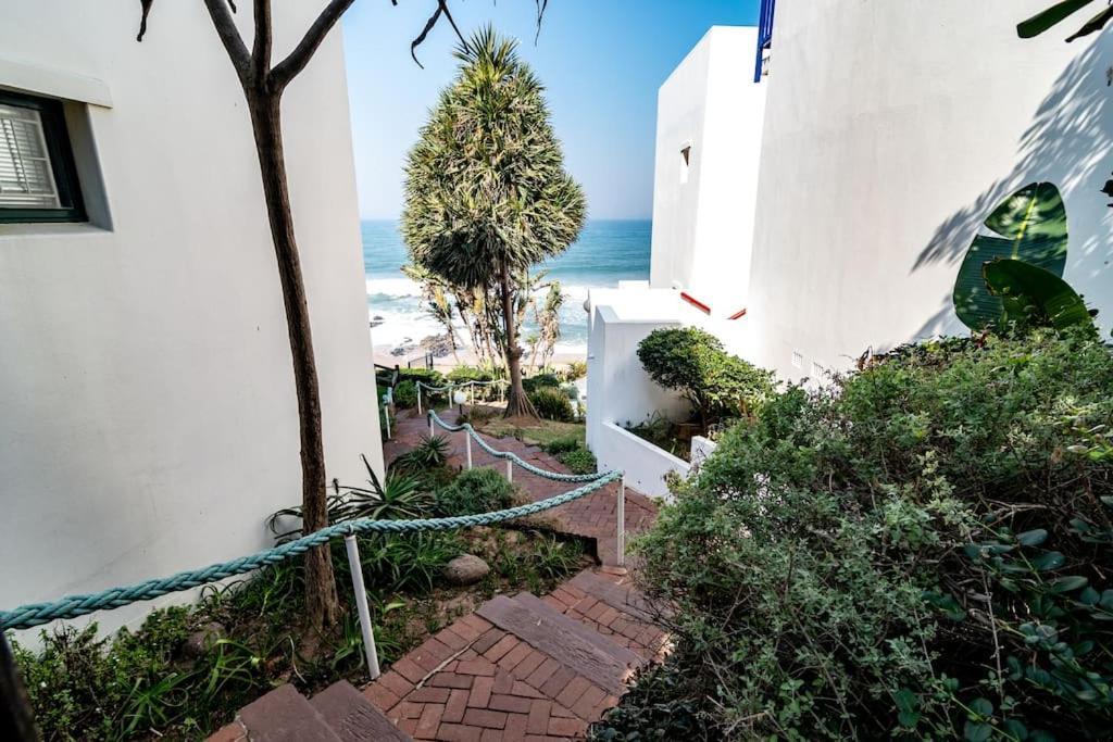 Apartment Endless Sea Views At 19 Akrotiri Ballito